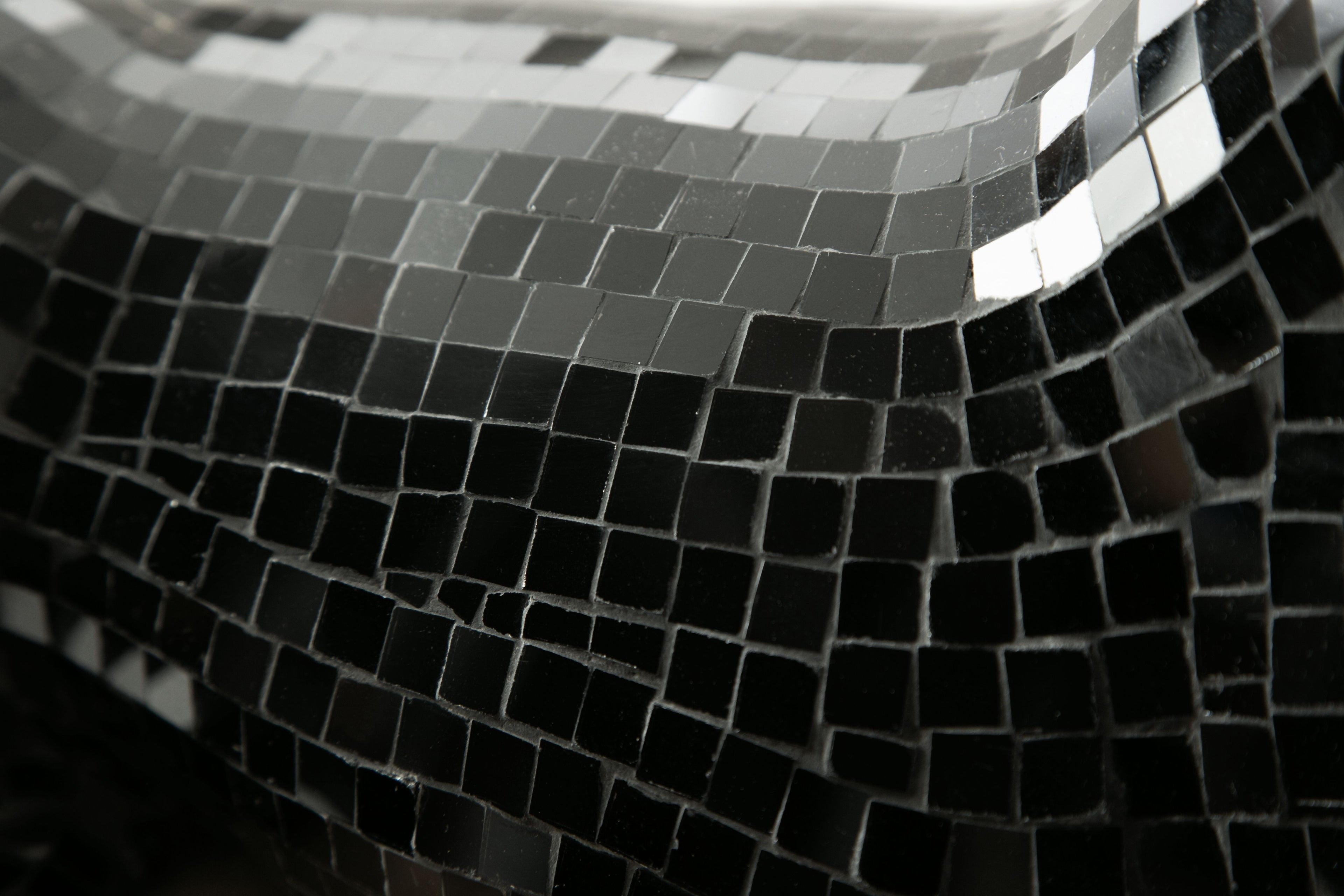 Drice - Sculpture - Black