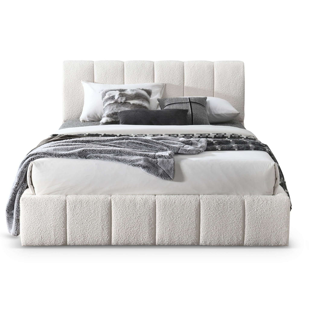 Hilar - Elegant Design Platform Bed