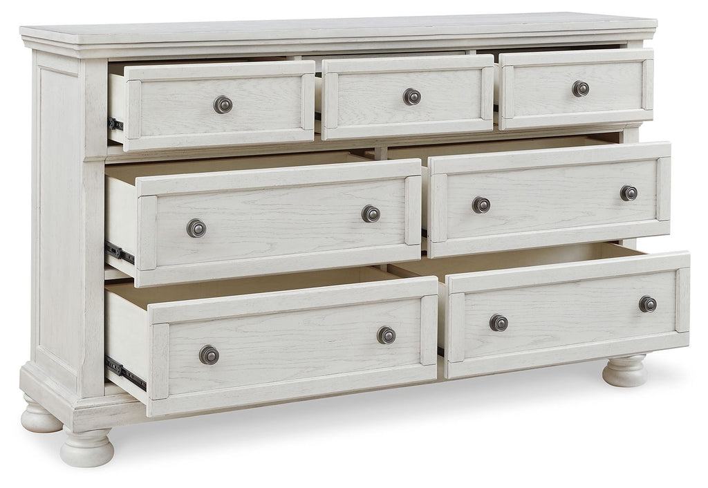 Robbinsdale - Sleigh Bed Set