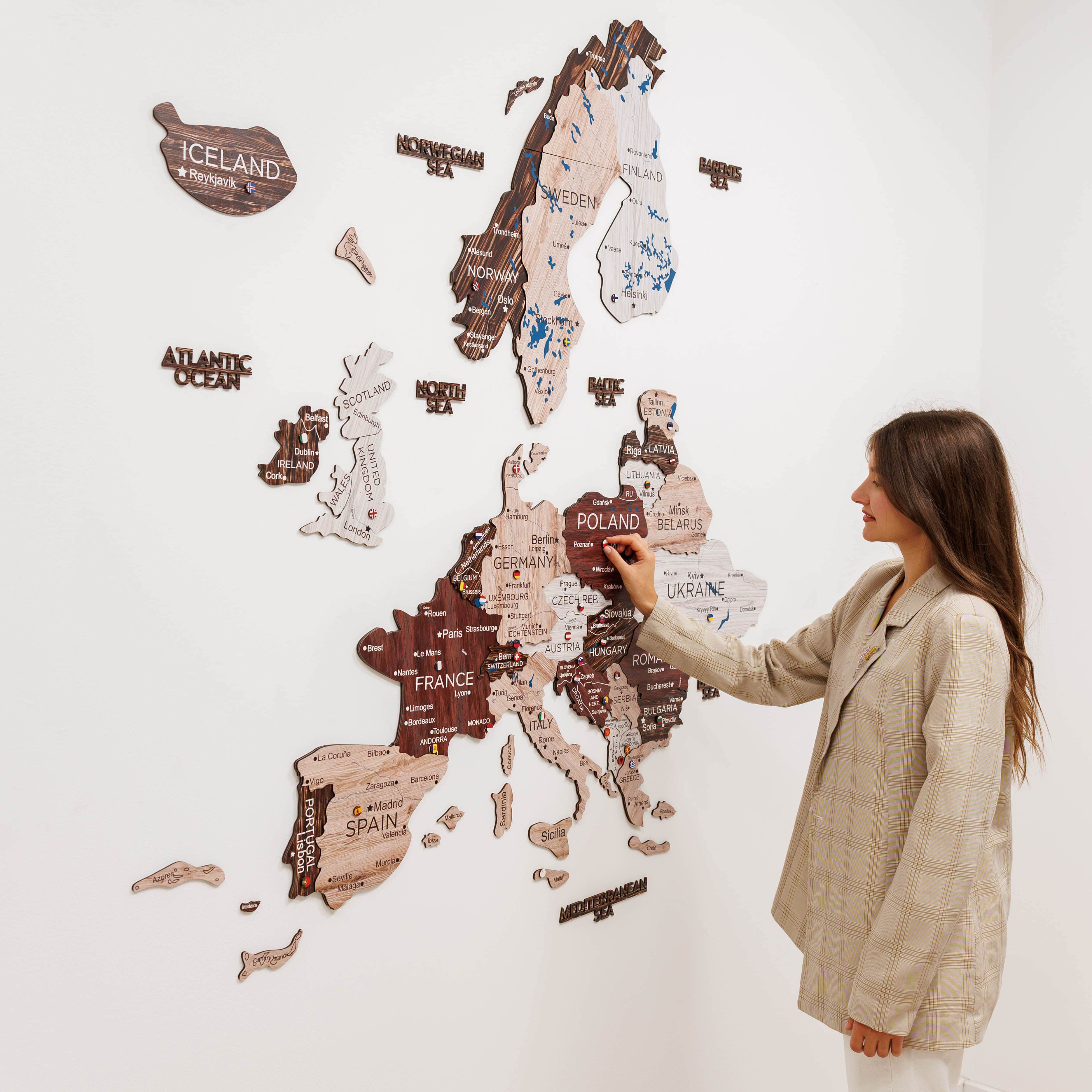 3D Europe Wooden Map Cappuccino